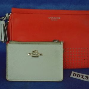 Coach Legacy Clutch w/ skinny wallet 013